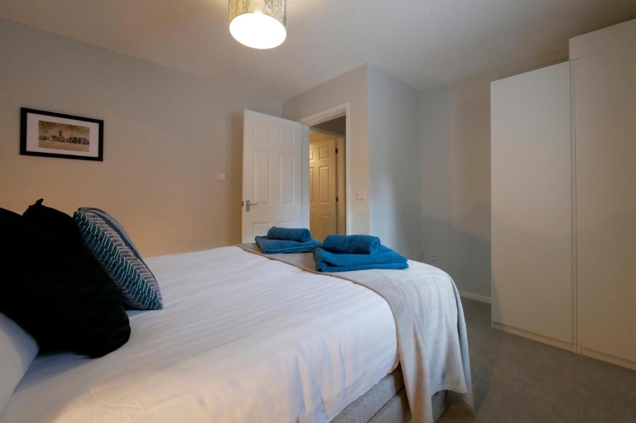 Crewe Short Lets 6 Victoria Court, Crewe Apartment Exterior photo