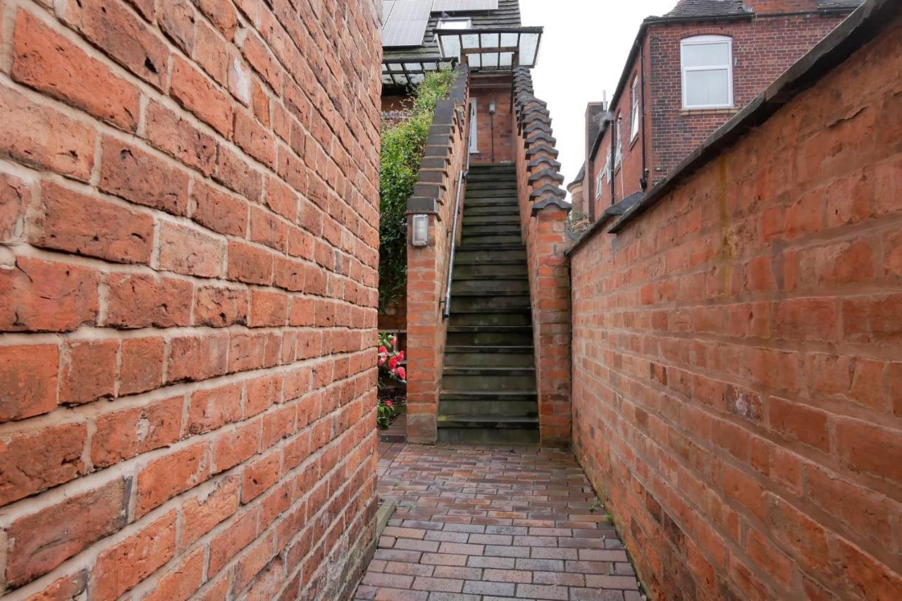 Crewe Short Lets 6 Victoria Court, Crewe Apartment Exterior photo